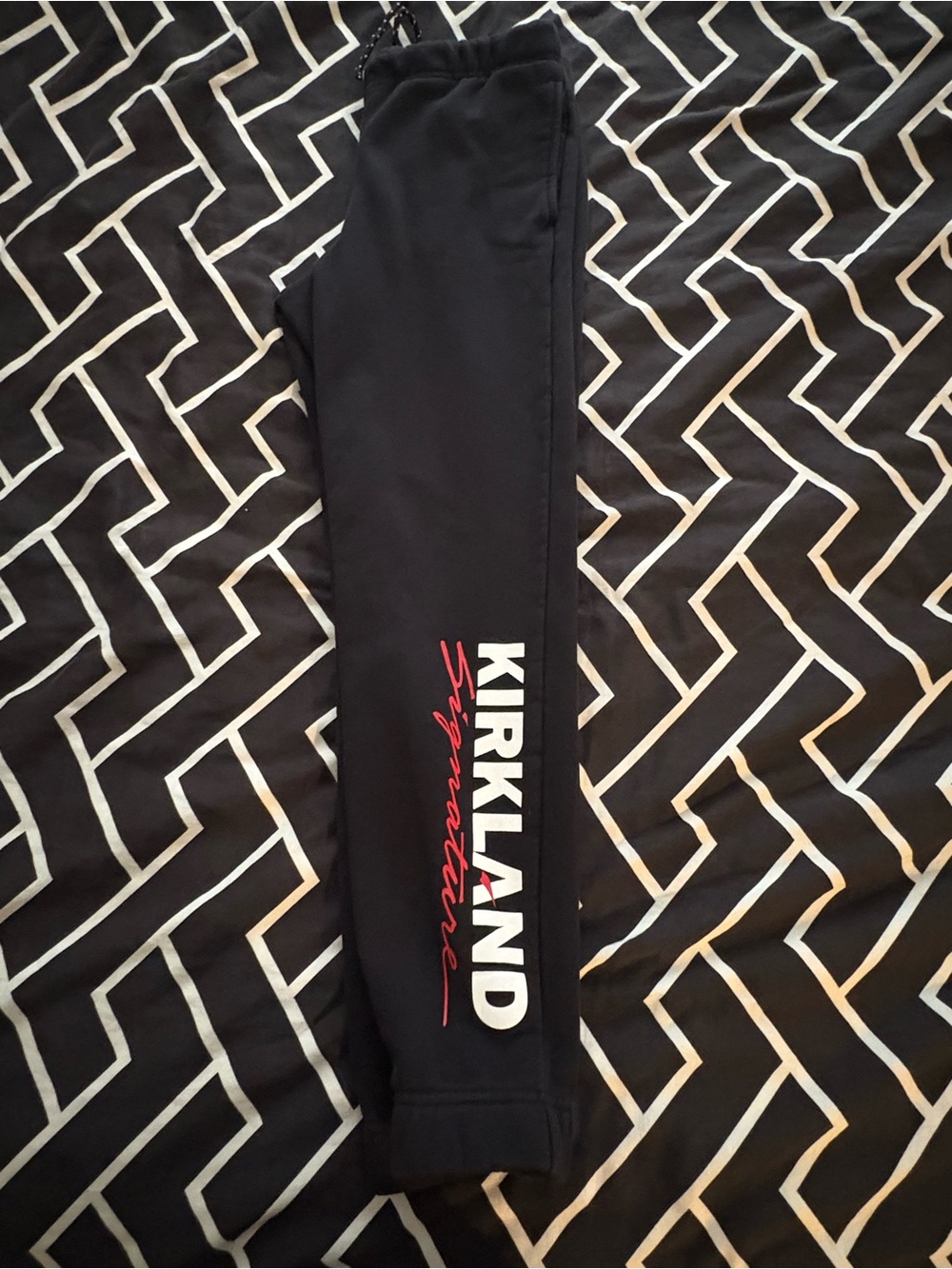 Kirkland Signature women’s Black Jogger Sweatpants